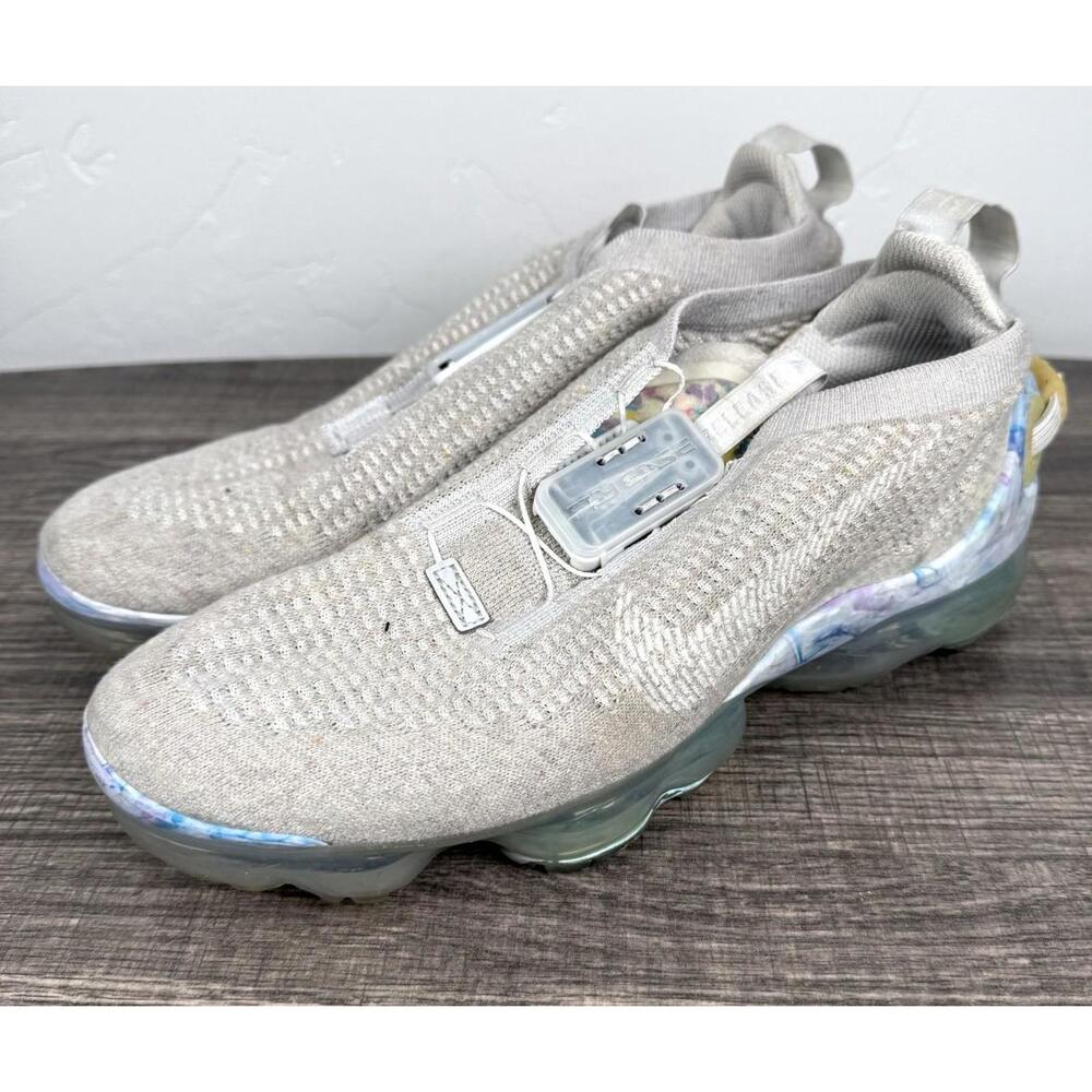 Nike Air VaporMax 2020 Flyknit CJ6741-100 Women’s 9 Light Orewood Cream Running